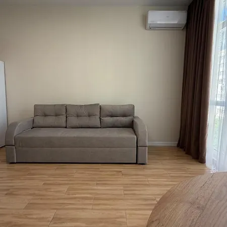 Apartment светлый и уютный смарт в жк Smart Odesa