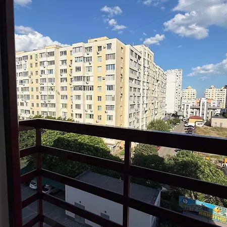 דירה светлый и уютный смарт в жк Smart *